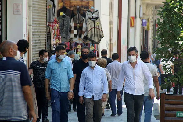 koronaviruste-korkutan-kan-grubu-iddiasi-o-kan-grubundakiler-daha-buyuk-risk-altindalar-mi-1592980572336.jpg Koronavirüste korkutan "kan grubu" iddiası! O kan grubundakiler daha büyük risk altındalar mı?-3