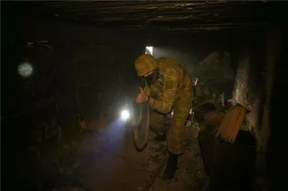 Asker PKK’nın tünellerine girdi