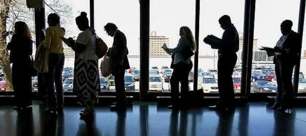 Toplu işçi çıkartan patrona ağır ceza