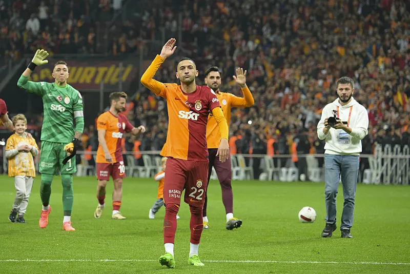 GALATASARAY TRANSFER HABERLERİ | Fatih Terim'den Okan Buruk'a şampiyonluk hediyesi! Yeni yıldız Yunan'dan - 5