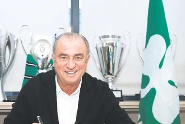 Fatih Terim Yunan ekibi Panathinaikos ile 1.5 yıllık sözleşme imzaladı! İlk günden iddialı konuştu: "Meydan okumaya geldim"