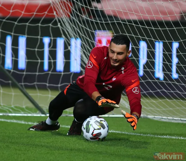 Roma Rui Patricio'yu kadrosuna kattı! Gözler şimdi Uğurcan Çakır'da - 1
