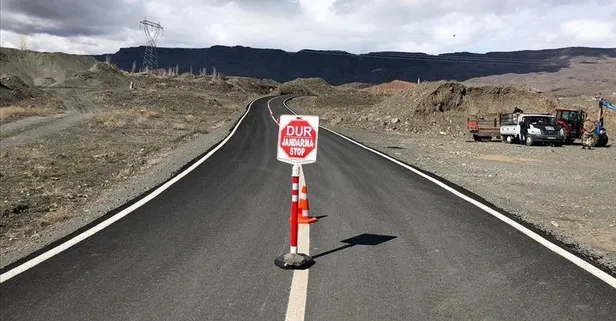 Bitlis'te Üçkardeş Mahallesi'ndeki koronavirüs karantinası kaldırıldı