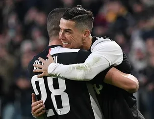Merih oynadı Juventus 3 puanı 4 golle aldı
