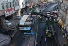 Güngören'de İSKİ çalışma yaparken yol çöktü!