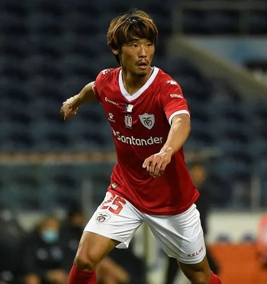 Fenerbahçe, Santa Clara formasını giyen Hidemasa Morita transferi için harekete geçti-5