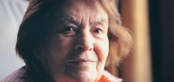 Türk arkeolojisinin önemli isimlerinden, olimpiyatlara katılan ilk Türk kadın sporculardan İstanbul Üniversitesi emekli öğretim üyesi Prof. Dr. Halet Çambel, 97 yaşında İstanbul'da vefat etti.