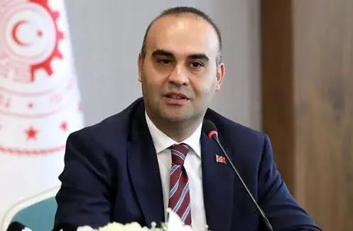 turkiyeden-seule-cikarma-sanayi-ve-teknoloji-bakani-mehmet-fatih-kacirdan-dikkat-ceken-cagri-turkiye-yatirimci-1694725888511.jpeg Türkiye'den Seul'e çıkarma! Sanayi ve Teknoloji Bakanı Mehmet Fatih Kacır'dan dikkat çeken çağrı: Türkiye yatırımcılarımıza önemli fırsatlar sunuyor-2