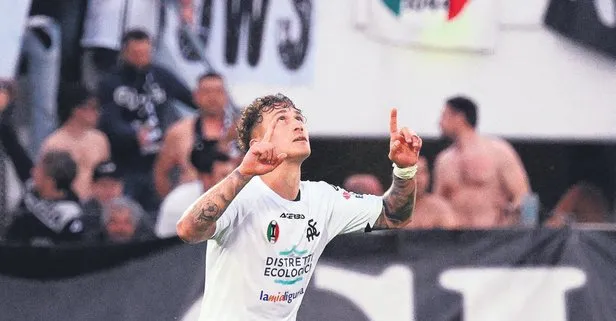 Beşiktaş Salvatore Esposito’yu gözüne kestirdi!