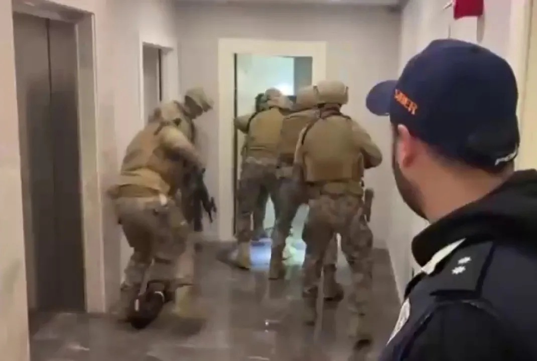 Rezidansta yasadışı bahis!