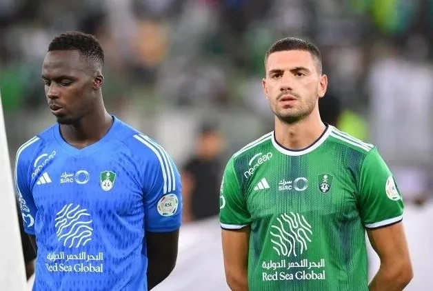 Merih Demiral ameliyat oldu!