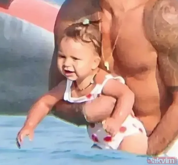 Barış Arduç ve Gupse Özay'ın kızı Jan Asya 2 yaşında! "Çocuk hiç mi babaya benzemez!" İşte doğum günü partisinden ilk görüntüler - 14