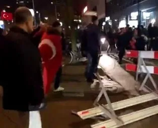 Hollanda polisinden gurbetçilere müdahale!