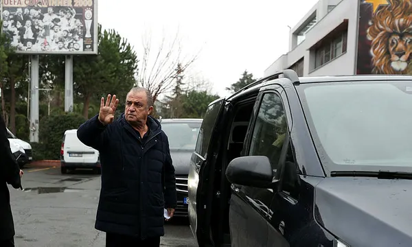 galatasarayda-fatih-terim-gidiyor-ama-dertler-bitmiyor-domenec-torrent-basarabilecek-mi-1642064681653.jpg Galatasaray'da Fatih Terim gidiyor ama dertler bitmiyor! Domenec Torrent başarabilecek mi?-4
