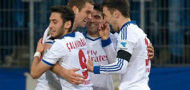 Hakan Dortmund’u yıktı!