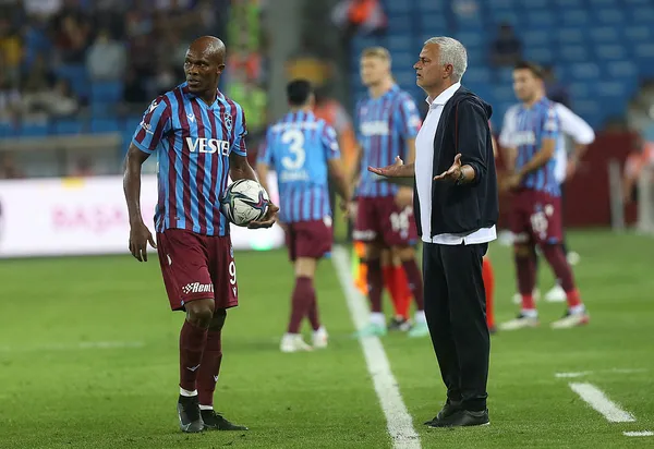 jose-mourinho-trabzonspor-hakkinda-soyledikleriyle-hakli-cikti-1651918825390.jpg