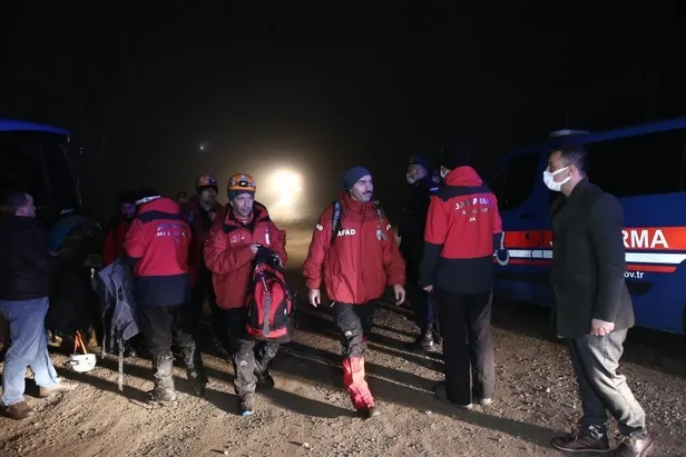 Bayraktar İHA, Uludağ’da kaybolan Danimarka vatandaşı gencin hayatını kurtardı-6