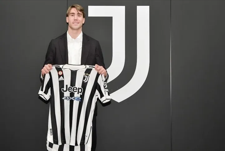 Fenerbahçe’de Vlahovic’le sıcak temas