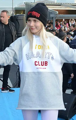 Aleyna Tilki'den Gomis'e büyük sürpriz