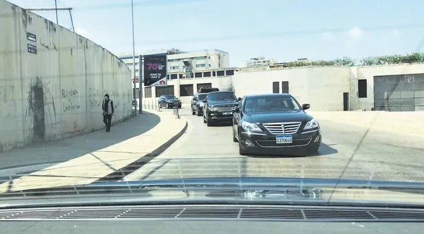 Beyrut gezisini tamamlayan Burak Özçivit krallar gibi uğurlandı-1