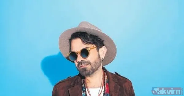 Kenan Doğulu’yu hayranı sarıp sarmaladı! Gören inanamadı! Beren Saat o anları gülerek izledi “İlk defa başıma böyle bir şey geliyor” - 12