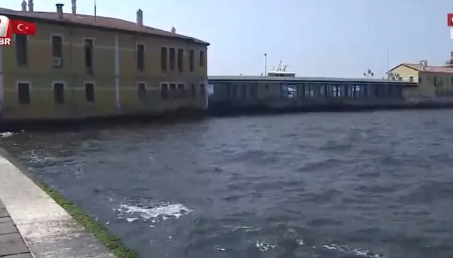 CHP'li İzmir Büyükşehir Belediye Başkanı Tunç Soyer kendi kendini temizleyecek dedi projeyi iptal etti