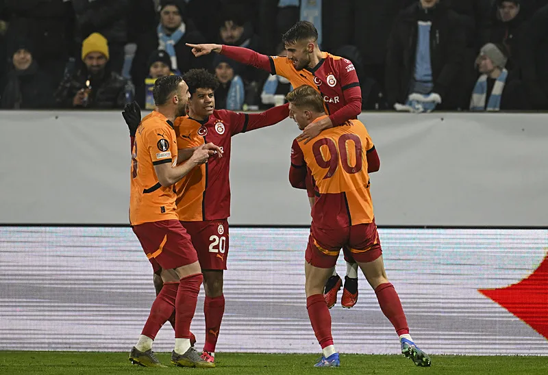 Galatasaray’a bir kuzeyli daha! Nelsson sonrası savunma lideri bulundu - 5