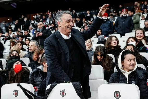 besiktas-baskani-cebinin-fbahce-baskani-ali-koc-icin-soyledigi-sozler-olay-oldu-1652136066196.jpeg