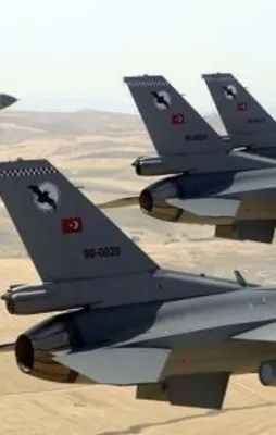 Türk jetleri PKK'ya bomba yağdırdı