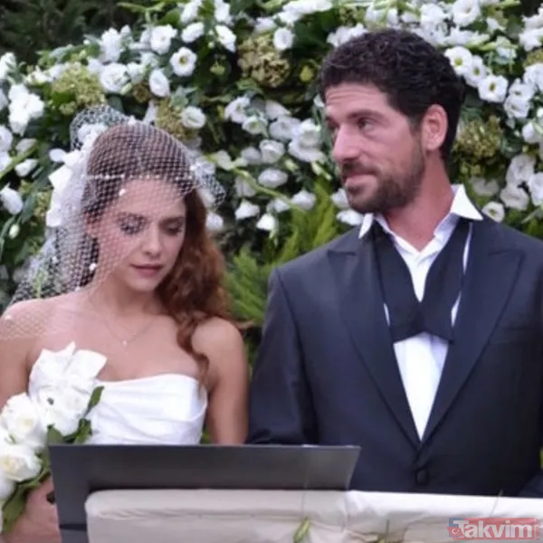 Doğan Atilla adında bir de oğulları olan çift, geçen aylarda boşanacakları yönündeki haberlerle gündeme gelmişti.