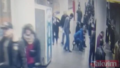 Son dakika: İstanbul Bayrampaşa’da metro istasyonunda polise saldırı kamerada