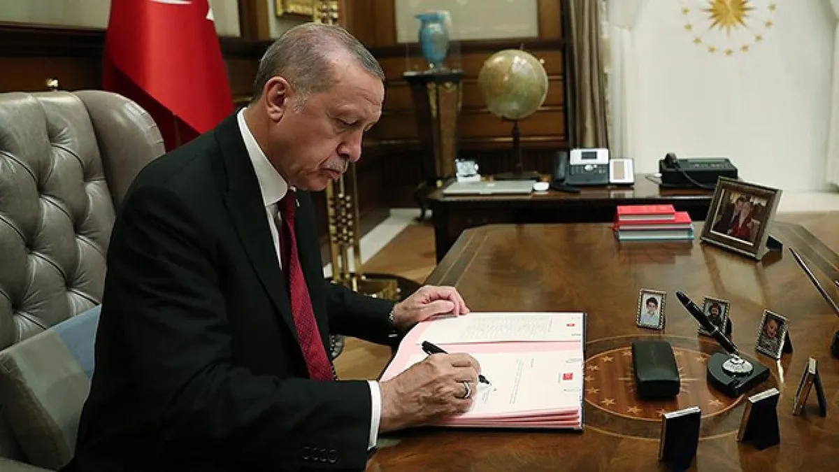 Resmî Gazete'de yayımlandı: Emniyet teşkilatında kapsamlı görev değişimi!