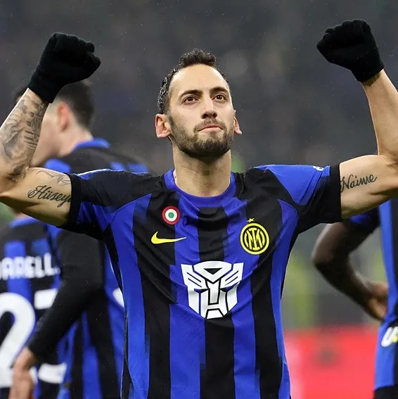 Inter’den Hakan’a rest