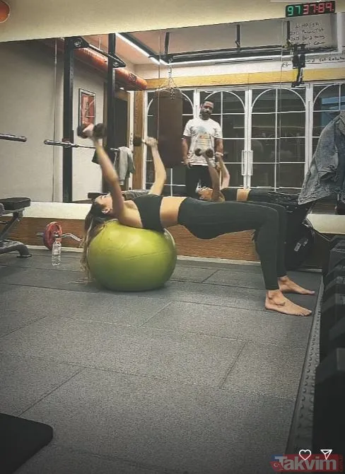 2 çocuk annesi Sinem Kobal ağızları açık bıraktı! Spor videosunu yayınladı! Kenan İmirzalıoğlu’nun eşi fit haliyle dikkat çekti - 6