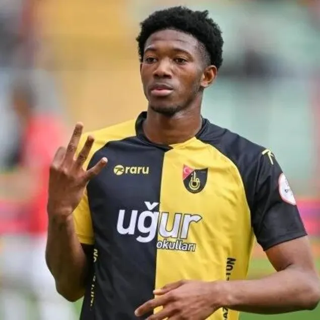 Beşiktaş Diarra transferini bitiriyor!