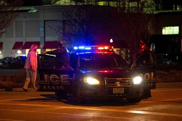 ABD'nin Wisconsin eyaletinde silahlı saldırı! 8 kişi yaralandı-1