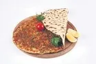 İstanbul'da lahmacun fiyatları tartışma konusu oldu: 60 liraya da satan var 250 liraya da...