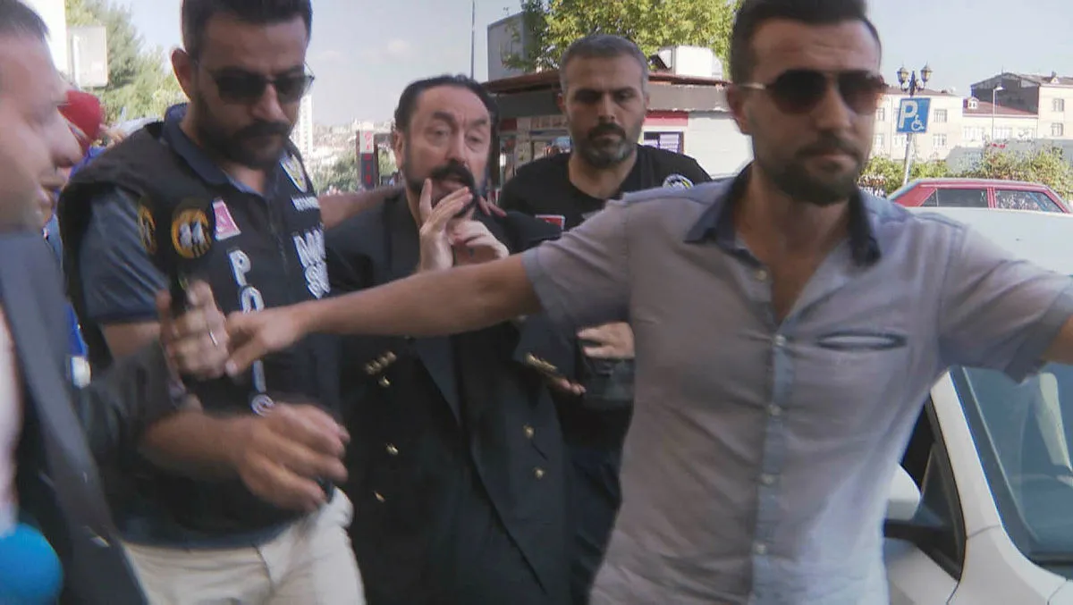 İşte Adnan Oktar'ın örgüt üyelerine ettirdiği yemin - 3