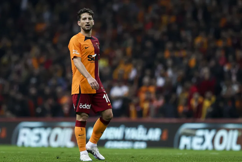 Galatasaray'a Mertens için inanılmaz teklif! Arabistan'dan çılgın rakam - 6