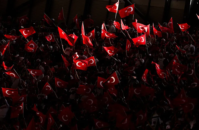 Montella'dan flaş kararlar: Arda Güler yedek! İşte Türkiye'nin Çekya maçı 11'i - 7