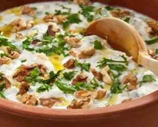 Cevizli Kereviz Salatası Tarifi