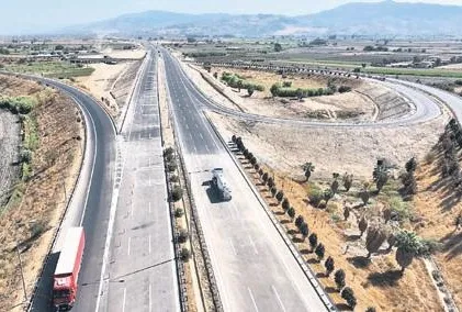 İzmir-Antalya 3 saat oluyor