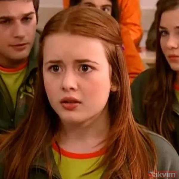 Yaprak Dökümü’nün Ayşe'si Şebnem Ceceli son haliyle mankenlere taş çıkardı! Fahriye Evcen ile Gökçe Bahadır'ın minik kardeşiydi! - 10