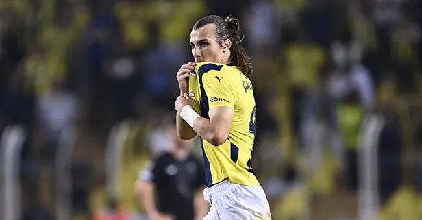 Fenerbahçe'nin yıldızı Çağlar Söyüncü'den galibiyet yorumu: Taraftarımızı sevindirdiğimiz için mutluyuz