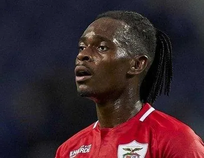 Lincoln geliyor Pereira sırada!