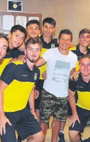 Emre Belözoğlu kampa katıldı