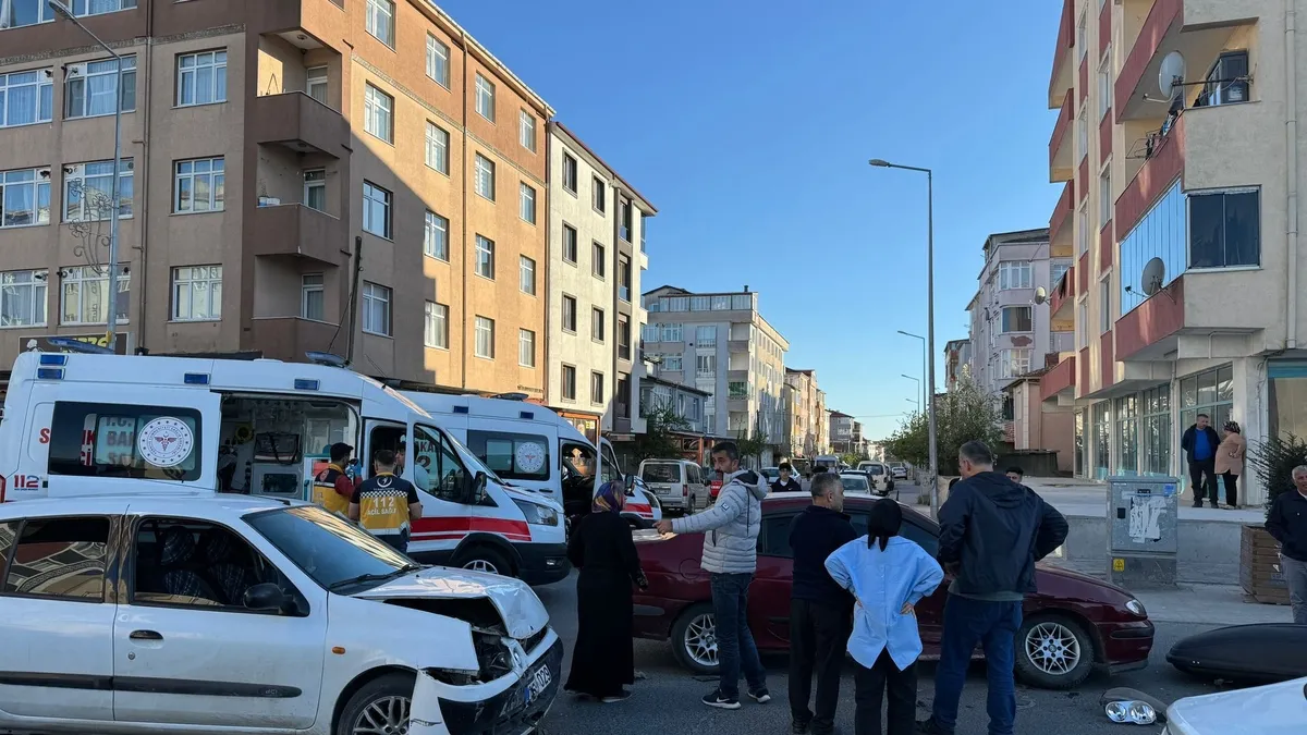 Son dakika: Tekirdağ'da feci kaza: 13 yaralı