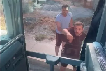 Aydın Didim'de tur otobüsüne saldırı! Aydın Valiliği'nden açıklama