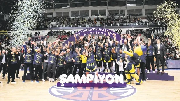Efes'i deviren Fenerbahçe kupanın sahibi oldu