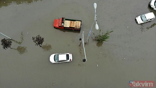 HAVA DURUMU | Meteoroloji ve valilik uyardı beklenen yağış geldi! İstanbul dahil birçok ilde yollar göle döndü! | 28 Eylül 2023 hava durumu - 6